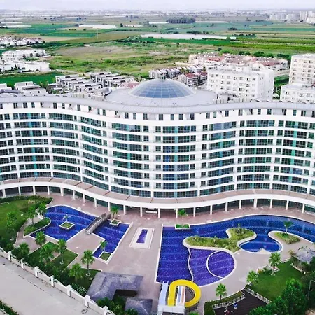 Sirius Town And 安塔利亚