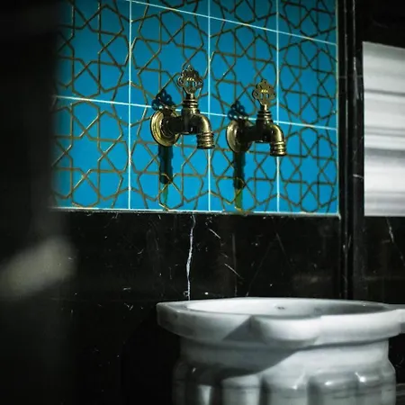 ホテル Sirius Town And *