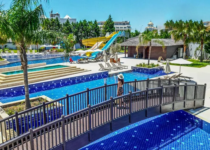 Hotel Sirius Town And Antalya