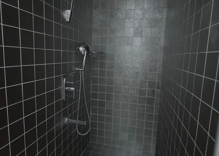 Sirius Town And Szálloda *