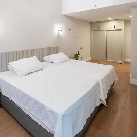 Hotel Sirius Town And